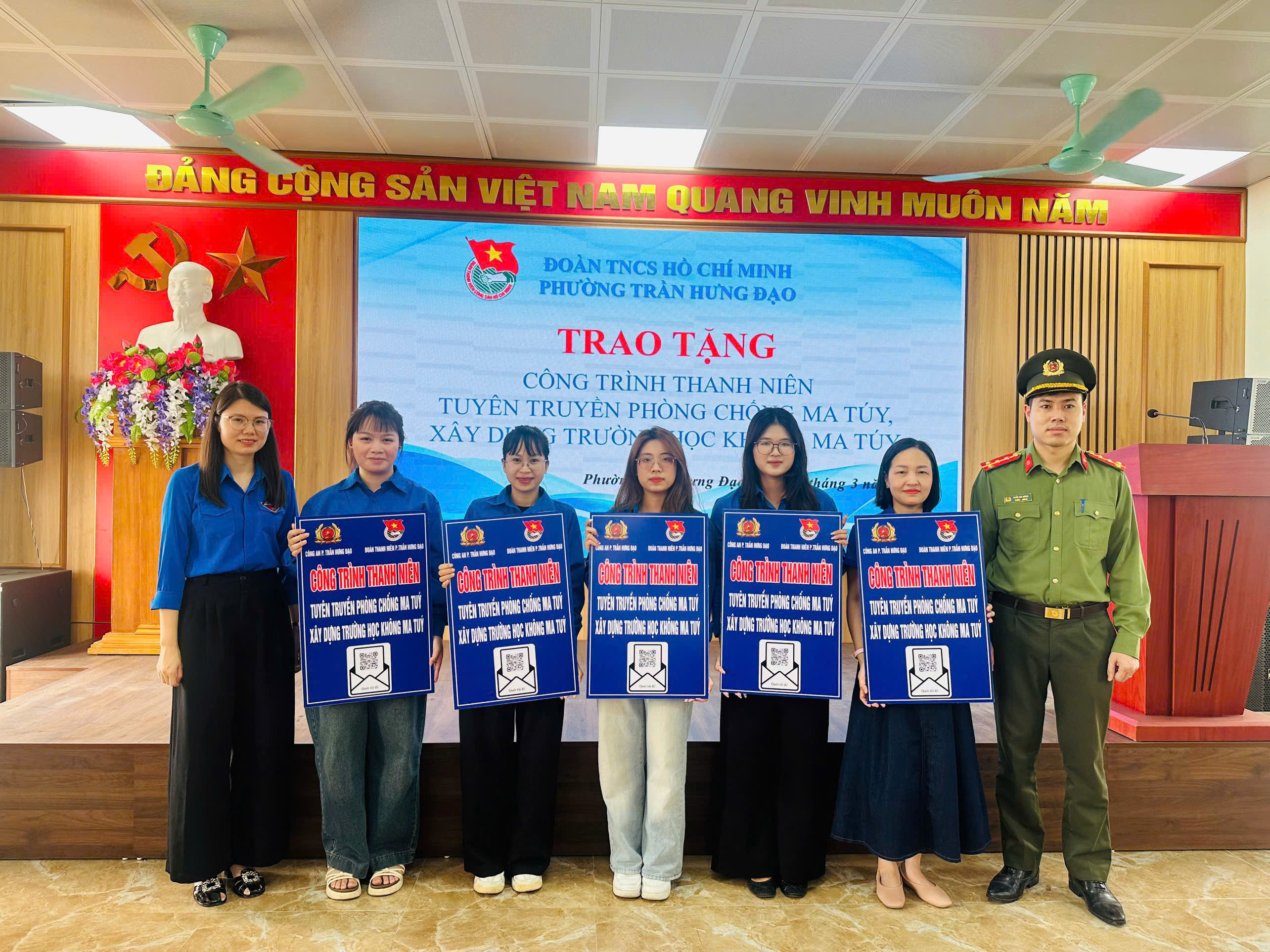 Công an xã phường Trần Hưng Đạo: Hưởng ứng Tháng Thanh niên năm 2026 và chào mừng kỷ niệm 95 năm Ngày thành lập Đoàn TNCS Hồ Chí Minh